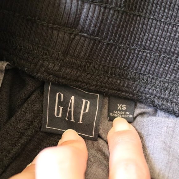GAP Utility Joggers Style #630261 - Black, Size XS - Picture 10 of 16